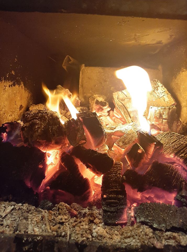 82714688_1920776218066696_4989309193883222016_o